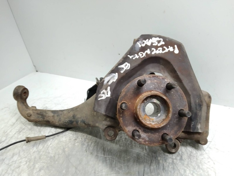 Recambio de mangueta delantera derecha para nissan pathfinder (r51) 2.5 dci le referencia OEM IAM   