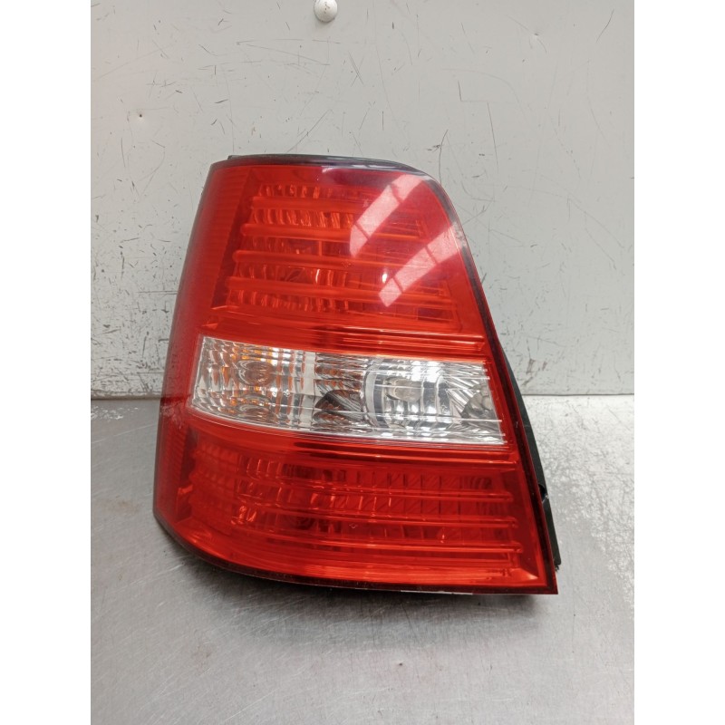 Recambio de piloto trasero izquierdo para kia sorento i (jc) 2.5 crdi referencia OEM IAM 9243E5  2006
