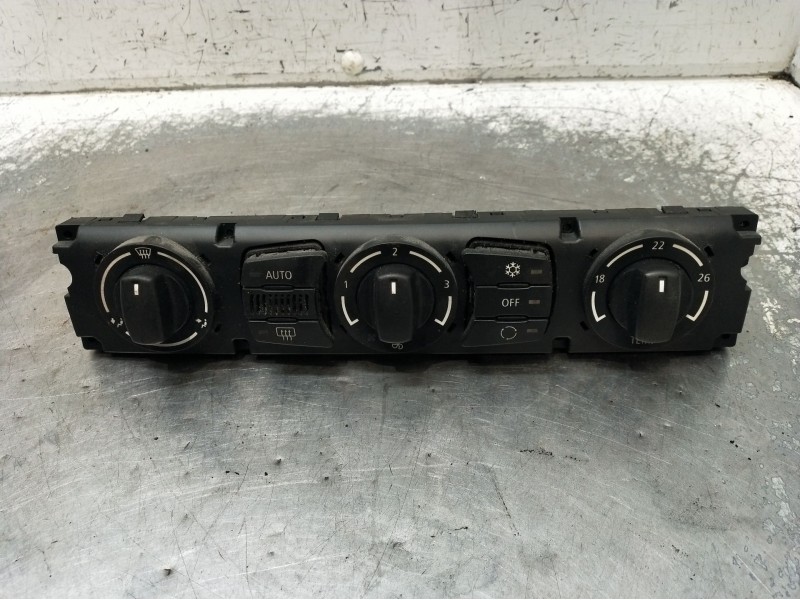 Recambio de mando calefaccion / aire acondicionado para bmw 5 (e60) 520 d referencia OEM IAM 6411697843001  2003