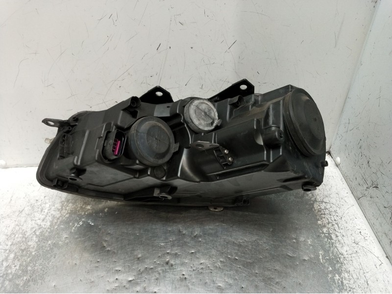 Recambio de faro derecho para volkswagen golf vi (5k1) 1.4 tsi referencia OEM IAM 25425800RE  