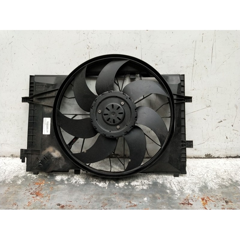 Recambio de electroventilador para mercedes-benz clase c (w203) berlina 220 cdi (la) (203.008) referencia OEM IAM A2035001693 A2