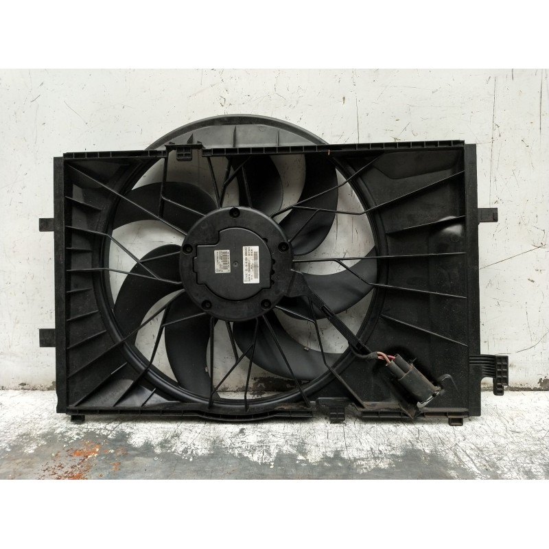 Recambio de electroventilador para mercedes-benz clase c (w203) berlina 220 cdi (la) (203.008) referencia OEM IAM A2035001693 A2