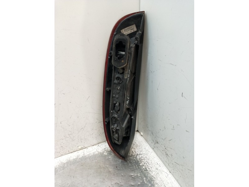 Recambio de piloto trasero izquierdo para opel corsa c (x01) 1.7 dti (f08, f68) referencia OEM IAM 09114336 89302171 2001