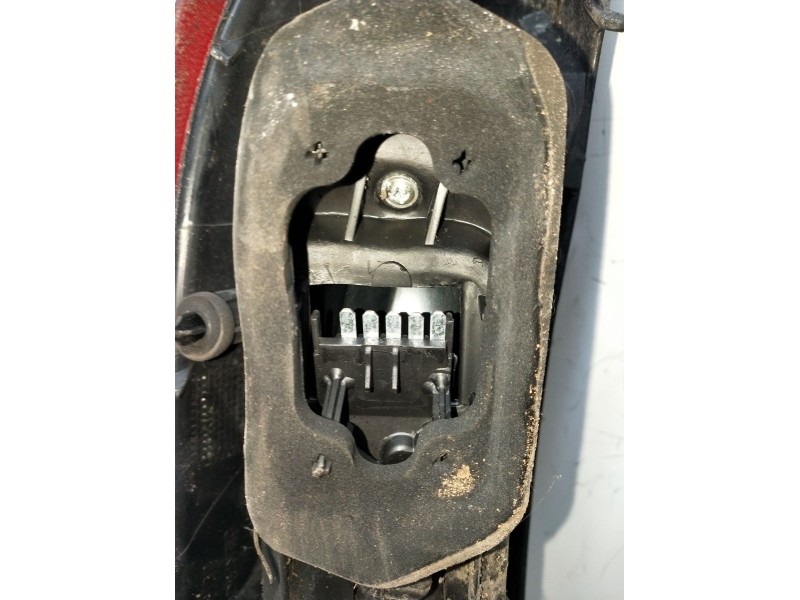 Recambio de piloto trasero izquierdo para opel corsa c (x01) 1.7 dti (f08, f68) referencia OEM IAM 09114336 89302171 2001