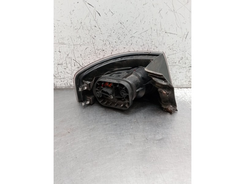 Recambio de piloto trasero izquierdo para seat ibiza iii (6l1) 1.9 tdi referencia OEM IAM   