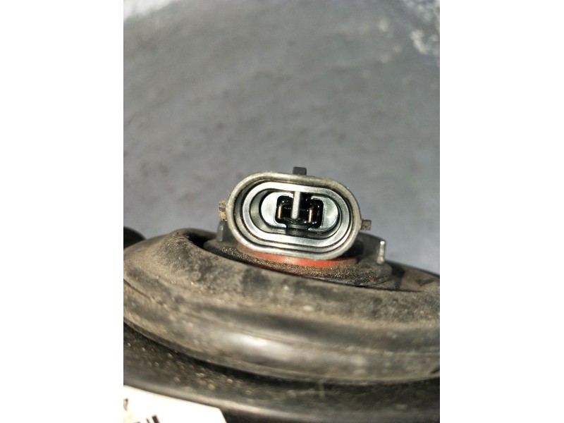 Recambio de faro antiniebla derecho para fiat croma (194_) 1.9 d multijet (194axc1b, 194axc12) referencia OEM IAM 51827371 45381