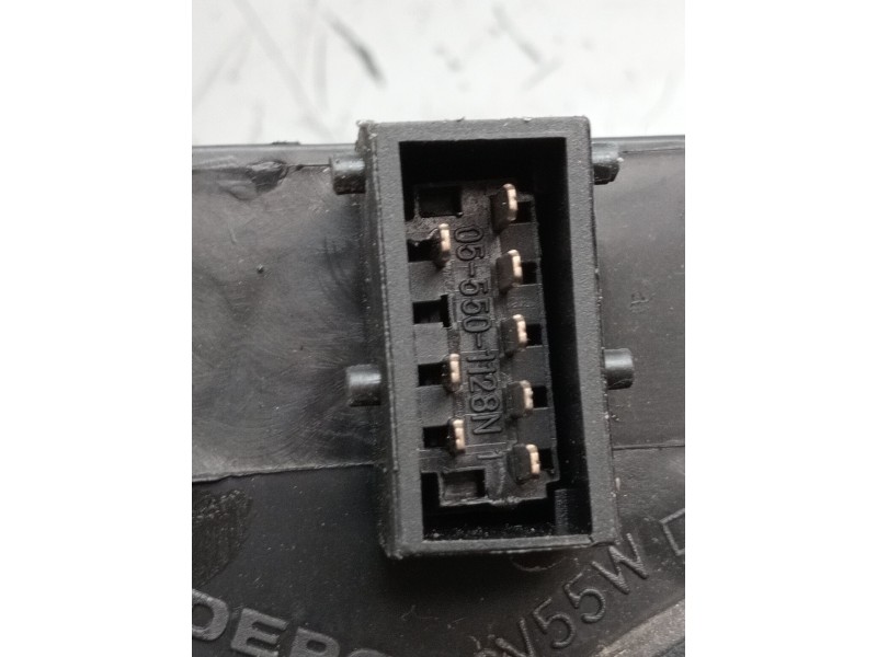 Recambio de faro derecho para peugeot 307 (3a/c) 2.0 hdi 90 referencia OEM IAM 5501135R  