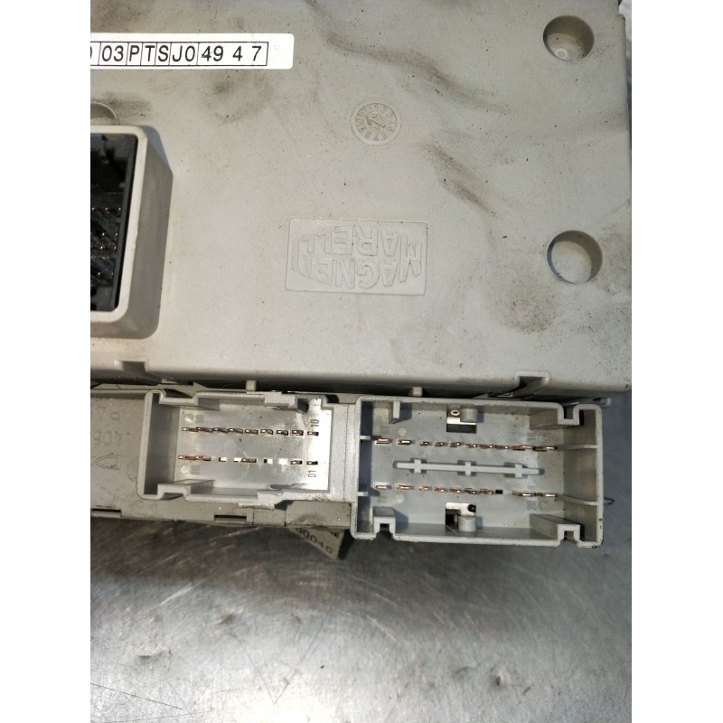 Recambio de caja reles / fusibles para fiat croma (194_) 1.9 d multijet (194axc1b, 194axc12) referencia OEM IAM 51804074 5012109