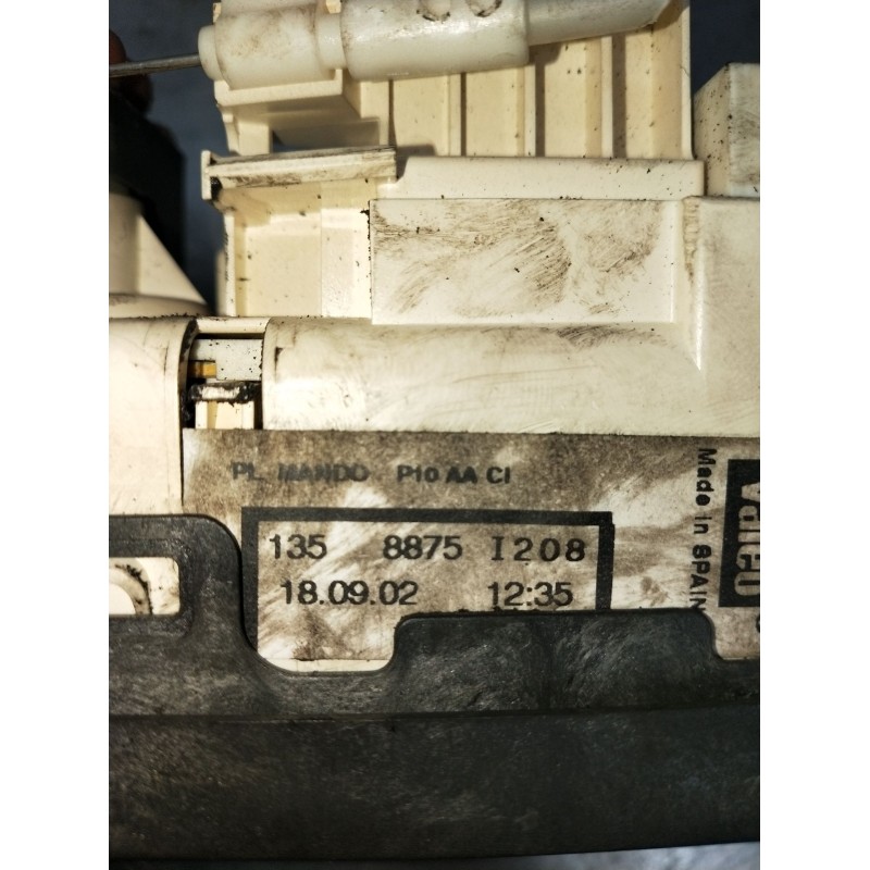 Recambio de mando calefaccion / aire acondicionado para opel corsa c (x01) 1.7 dti (f08, f68) referencia OEM IAM 1358875  2001
