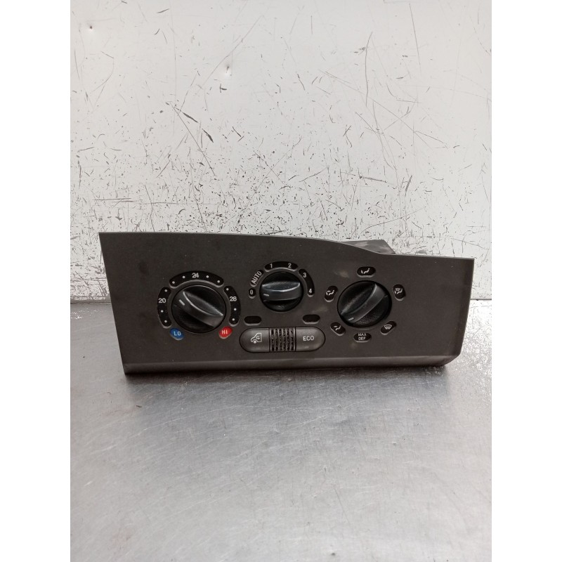 Recambio de mando calefaccion / aire acondicionado para iveco daily iii furgoneta 35 s 11 v,35 c 11 v referencia OEM IAM 5687401
