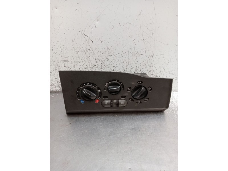 Recambio de mando calefaccion / aire acondicionado para iveco daily iii furgoneta 35 s 11 v,35 c 11 v referencia OEM IAM 5687401