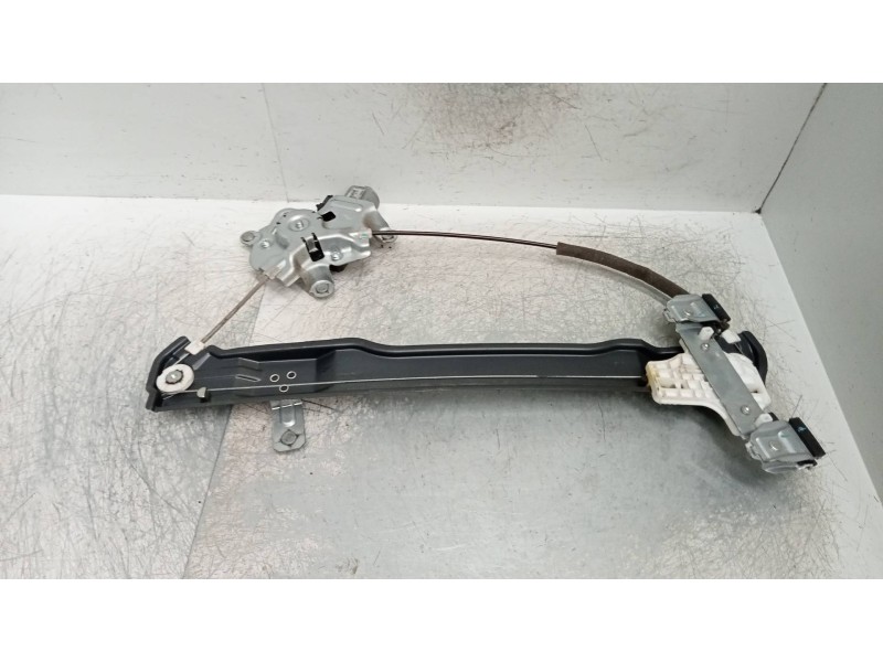 Recambio de elevalunas delantero izquierdo para ssangyong tivoli 1.6 turbodiesel cat referencia OEM IAM 98810X1010  