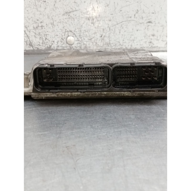 Recambio de centralita motor uce para chrysler voyager iv (rg, rs) 2.5 crd referencia OEM IAM 0281013001 P05094802AC 1039S16546 