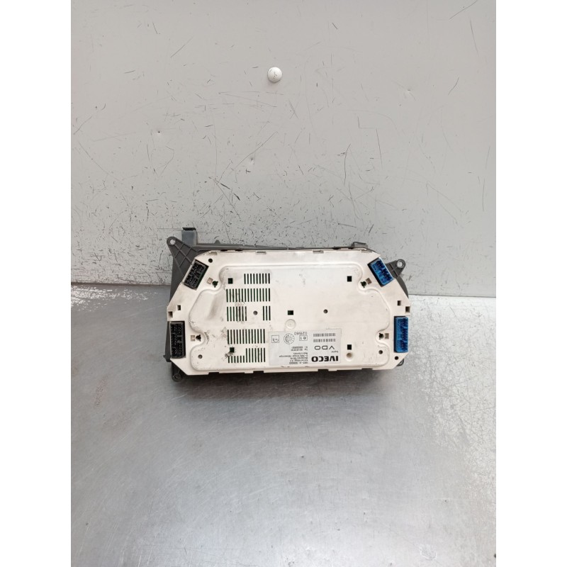 Recambio de cuadro instrumentos para iveco daily iii furgoneta 35 s 11 v,35 c 11 v referencia OEM IAM 500366403 15160100100 1999
