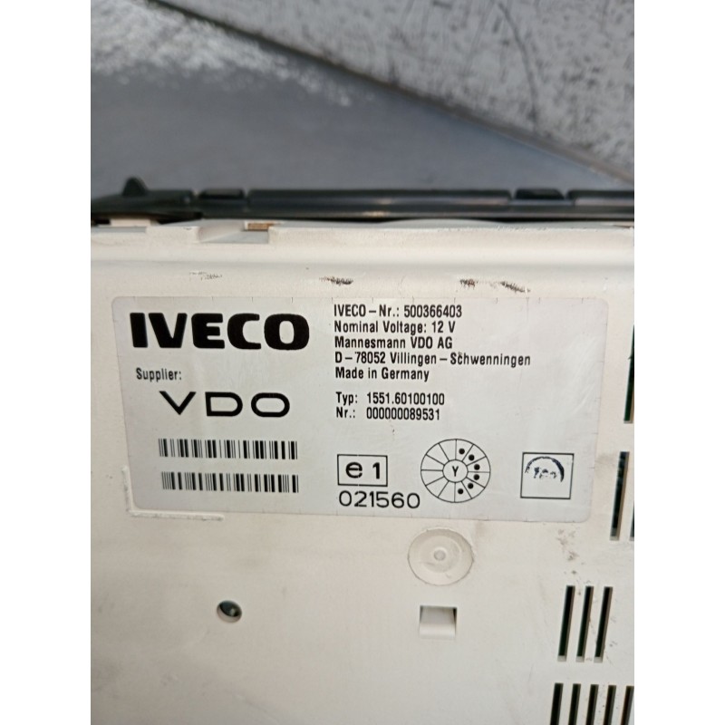 Recambio de cuadro instrumentos para iveco daily iii furgoneta 35 s 11 v,35 c 11 v referencia OEM IAM 500366403 15160100100 1999