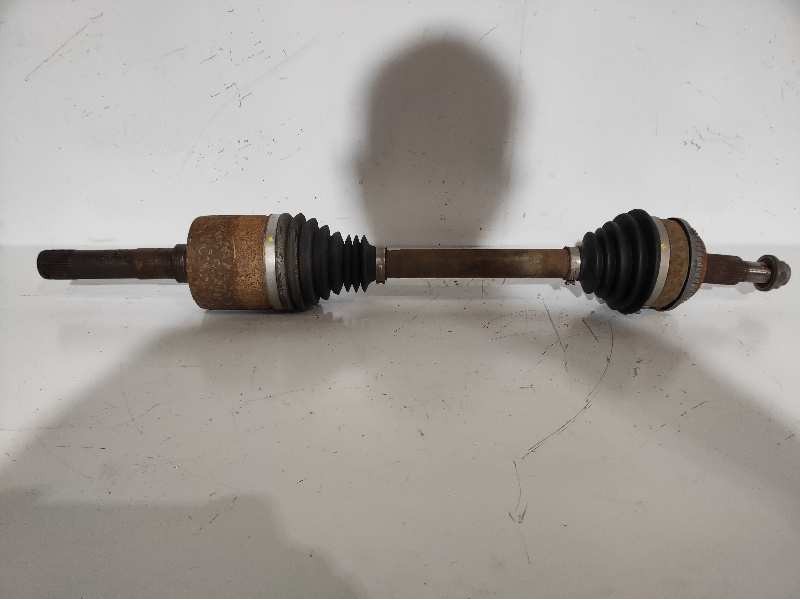 Recambio de transmision trasera izquierda para land rover discovery v6 td se referencia OEM IAM   LR072065