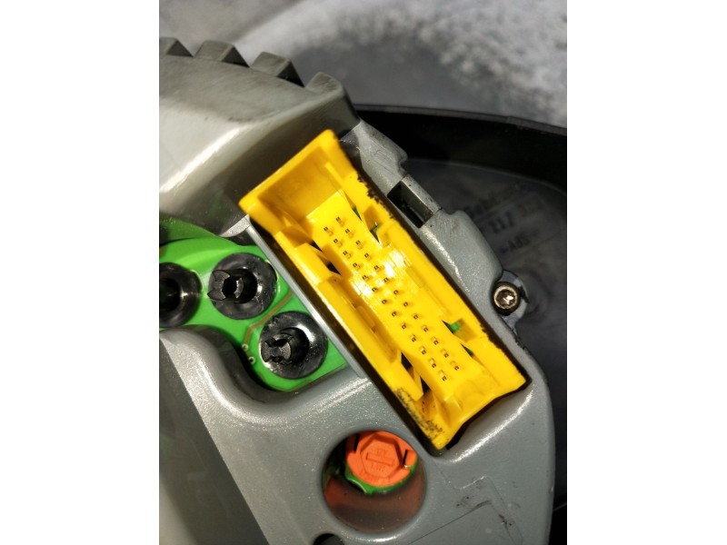 Recambio de cuadro instrumentos para audi a4 b5 (8d2) 1.9 tdi quattro referencia OEM IAM 88311225230  