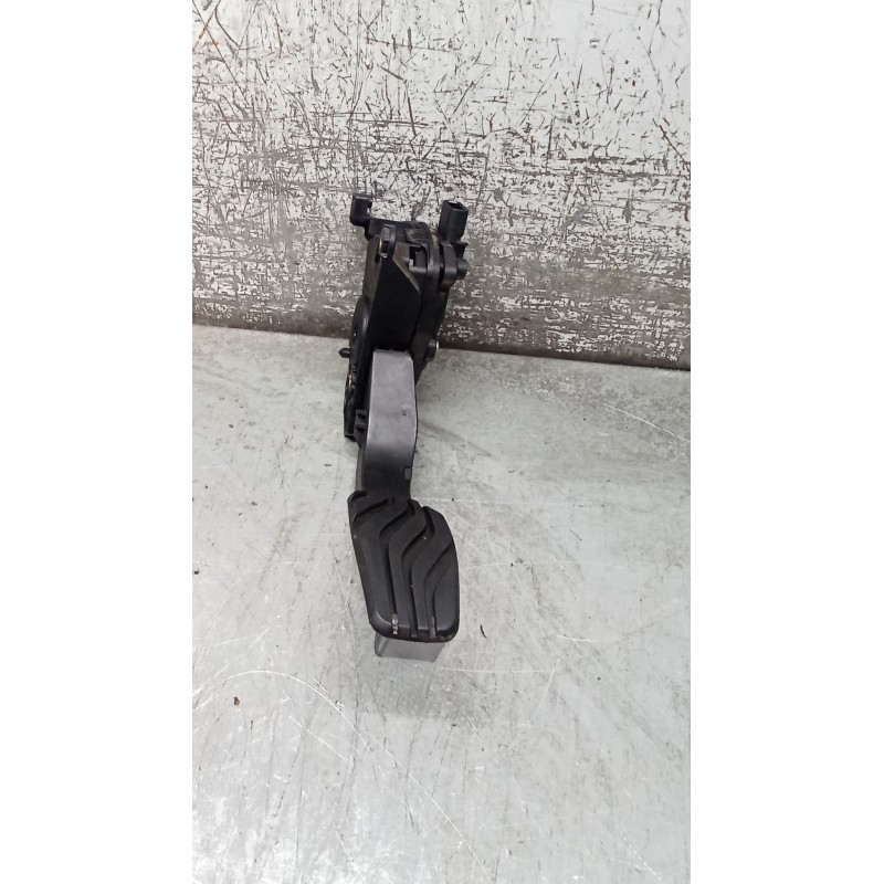 Recambio de potenciometro pedal para dacia duster (hm_) 1.2 tce 125 4x4 (hmma) referencia OEM IAM 180108467R 6PV01290203 17