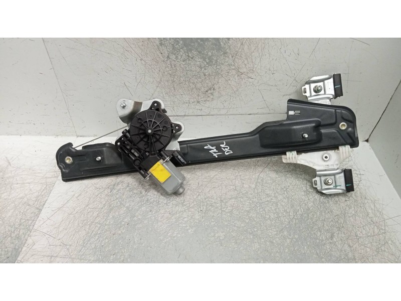 Recambio de elevalunas trasero derecho para ssangyong tivoli 1.6 turbodiesel cat referencia OEM IAM 98840X1010  