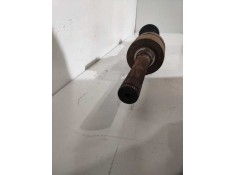 Recambio de transmision trasera derecha para land rover discovery v6 td se referencia OEM IAM   LR071933 2