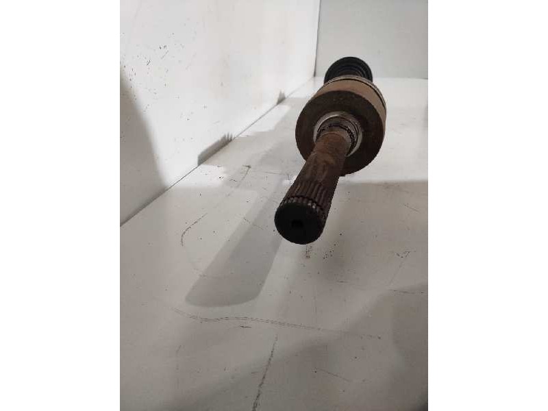 Recambio de transmision trasera derecha para land rover discovery v6 td se referencia OEM IAM   LR071933