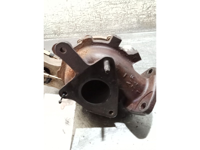 Recambio de turbocompresor para jaguar xj luxury referencia OEM IAM AX2Q6K6820C 7784005 09