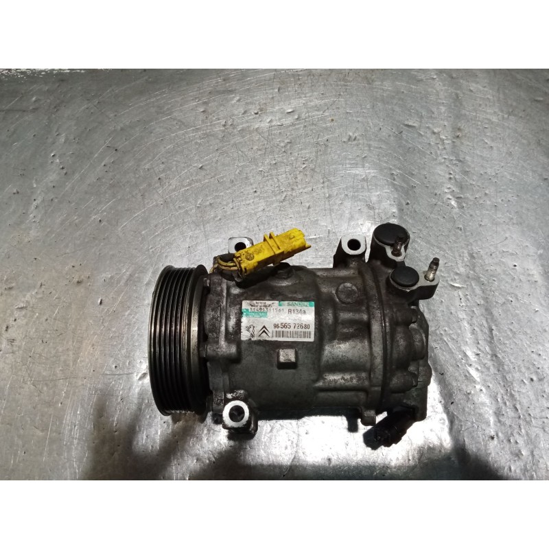 Recambio de compresor aire acondicionado para peugeot 407 (6d_) 1.6 hdi 110 (6d9hzc, 6d9hyc) referencia OEM IAM 9656572680  04