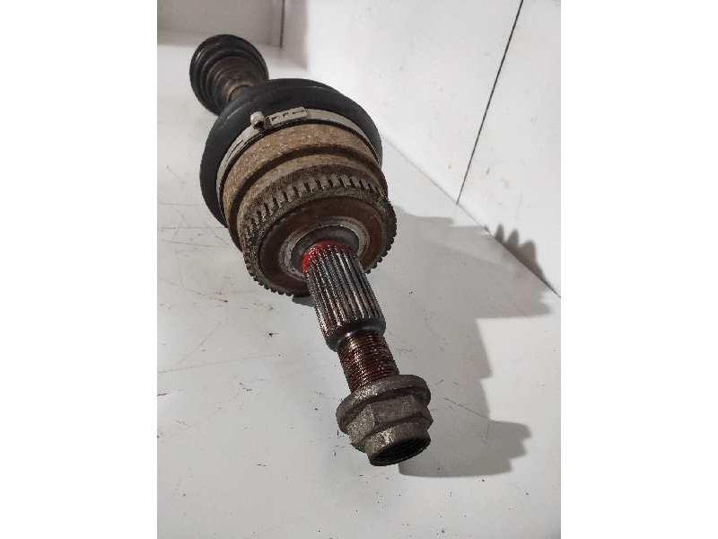 Recambio de transmision delantera izquierda para land rover discovery v6 td se referencia OEM IAM   LR072067