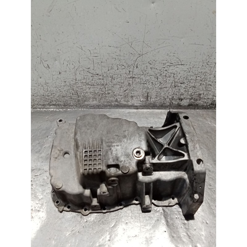 Recambio de carter para renault megane iii hatchback (bz0/1_, b3_) 1.5 dci (bz09, bz0d, bz1w, bz29, bz14) referencia OEM IAM 820