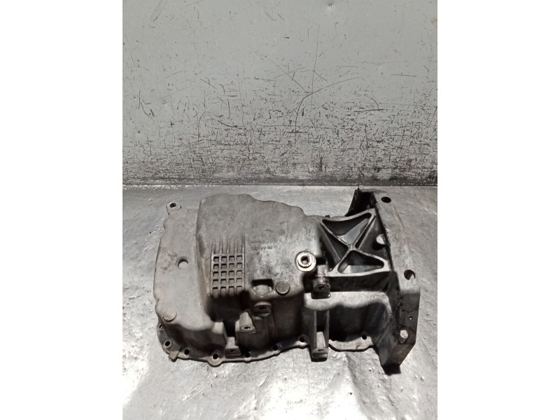 Recambio de carter para renault megane iii hatchback (bz0/1_, b3_) 1.5 dci (bz09, bz0d, bz1w, bz29, bz14) referencia OEM IAM 820
