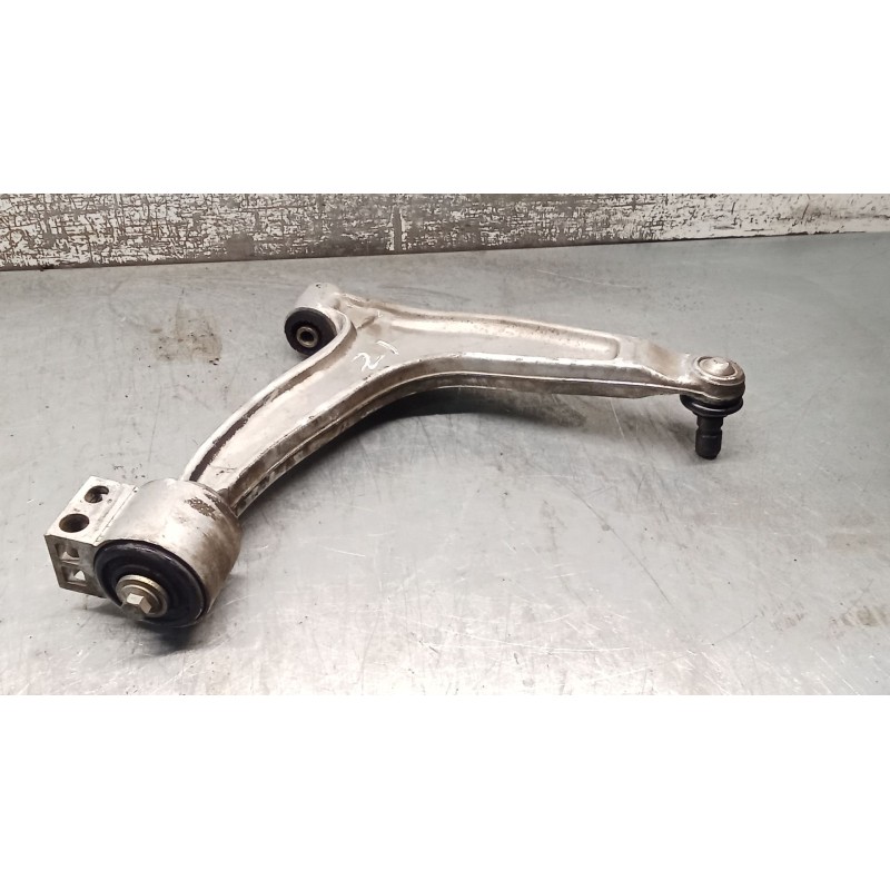 Recambio de brazo suspension inferior delantero derecho para fiat croma (194_) 1.9 d multijet (194axc1b, 194axc12) referencia OE