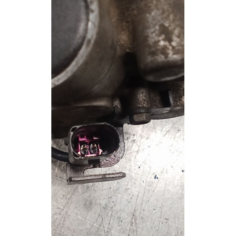 Recambio de compresor aire acondicionado para seat ibiza iv (6j5, 6p1) 1.9 tdi referencia OEM IAM 6Q0820808F 4471908898 08