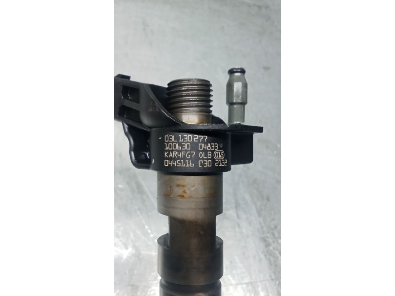Recambio de inyector para seat exeo (3r2) 2.0 tdi referencia OEM IAM 0445116030 03L130277 BOSCH