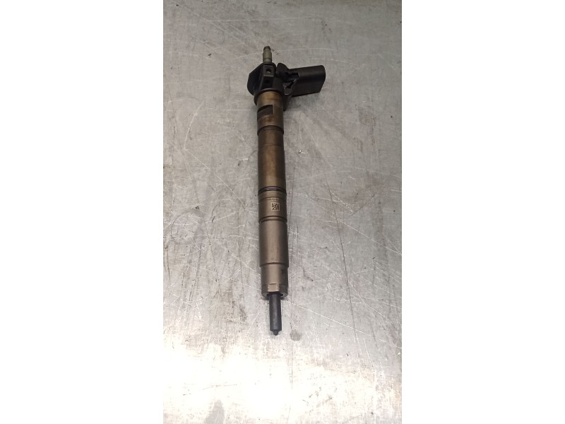 Recambio de inyector para seat exeo (3r2) 2.0 tdi referencia OEM IAM 0445116030 03L130277 BOSCH