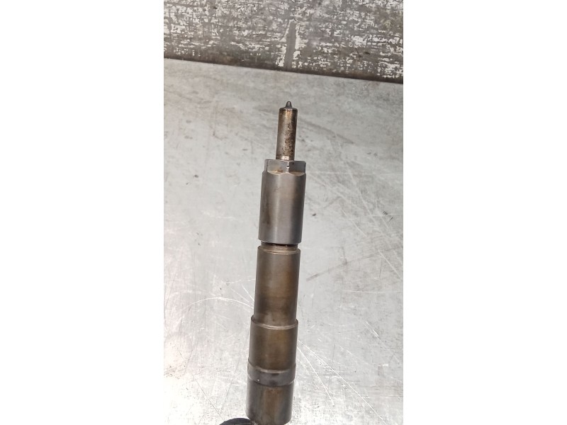 Recambio de inyector para fiat doblo autobús (263_) 1.6 d multijet (263axd1b) referencia OEM IAM 0445110524  BOSCH
