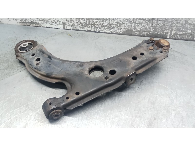 Recambio de brazo suspension inferior delantero izquierdo para seat toledo i (1l2) 1.9 tdi referencia OEM IAM   99