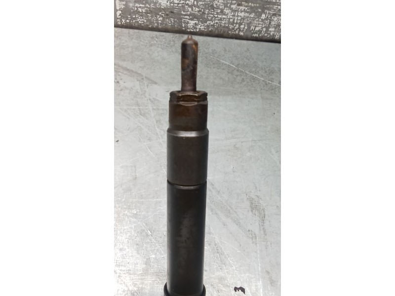 Recambio de inyector para ford kuga (cbs) titanium referencia OEM IAM 9686191080  DELPHI