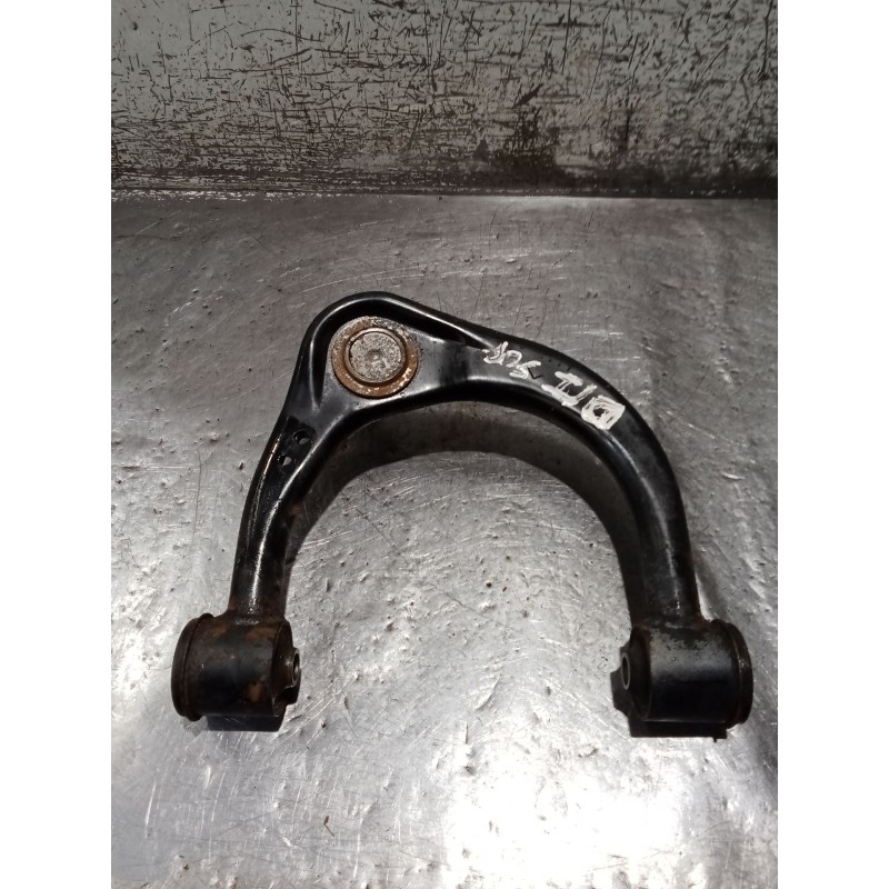Recambio de brazo suspension superior delantero izquierdo para toyota hilux vii pick-up (_n1_, _n2_, _n3_) 2.5 d-4d (kun15, kun3