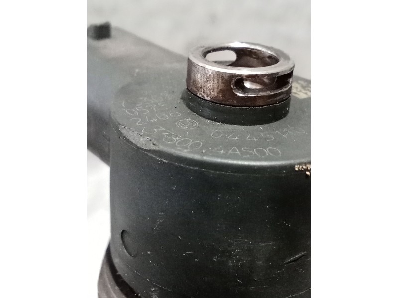 Recambio de inyector para kia sorento i (jc) 2.5 crdi referencia OEM IAM 0445110275 338004A500 