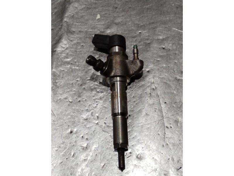 Recambio de inyector para citroën c4 ii (nc_) 1.6 hdi 110 referencia OEM IAM 9674973080  CONTINENTAL