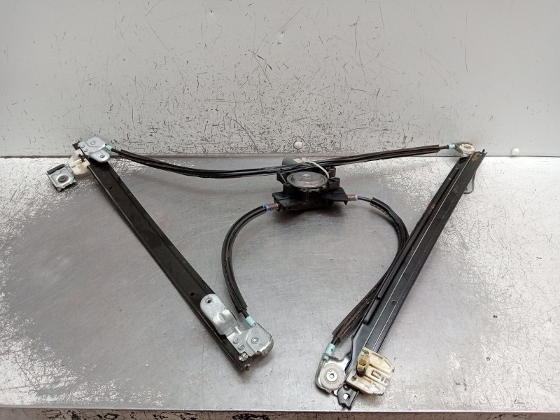 Recambio de elevalunas delantero derecho para chrysler voyager iv (rg, rs) 2.5 crd referencia OEM IAM AY2621002771 EA07347 2004 