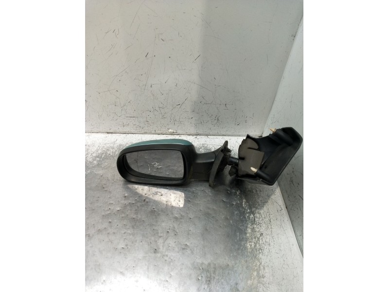Recambio de retrovisor izquierdo para opel corsa c (x01) 1.7 dti (f08, f68) referencia OEM IAM  MANUAL 2001