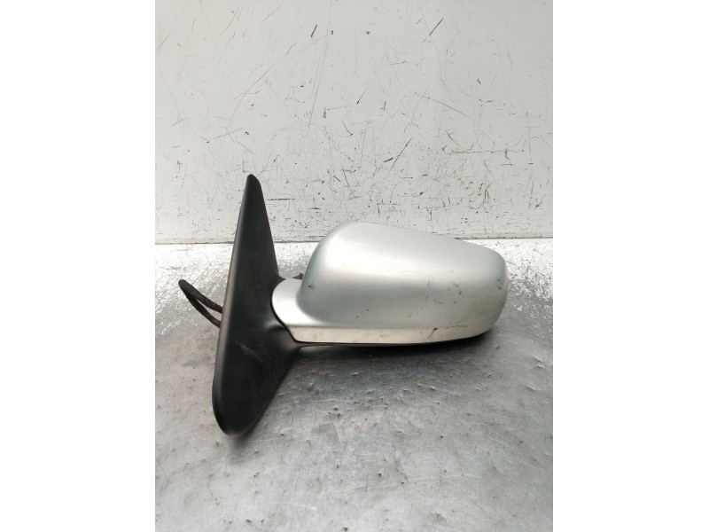 Recambio de retrovisor izquierdo para seat toledo i (1l2) 1.9 tdi referencia OEM IAM  ELÉCTRICO 1999