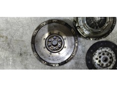 Recambio de kit embrague para volkswagen golf iv berlina (1j1) highline referencia OEM IAM    2