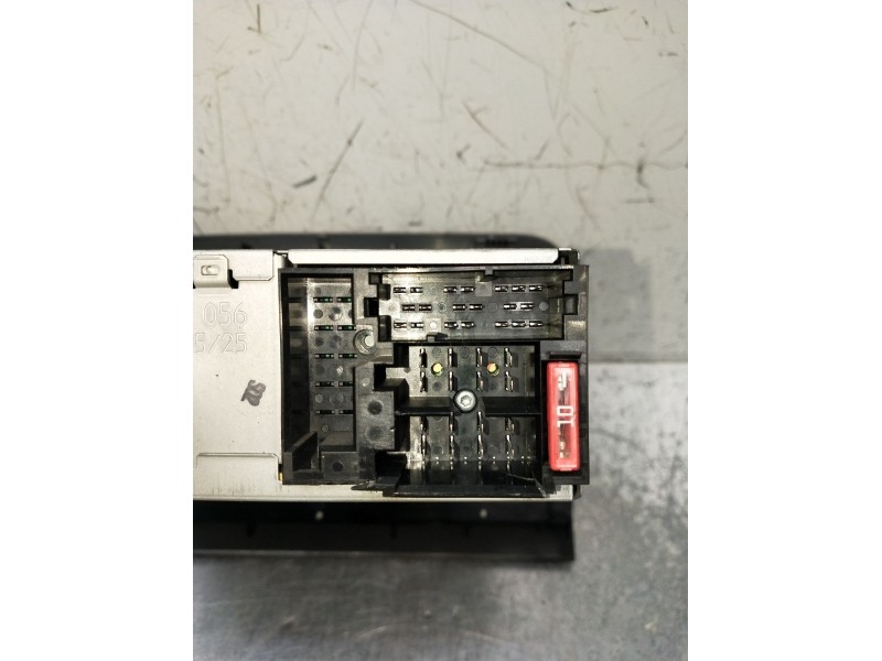 Recambio de sistema audio / radio cd para fiat croma (194_) 1.9 d multijet (194axc1b, 194axc12) referencia OEM IAM 7646335316 03