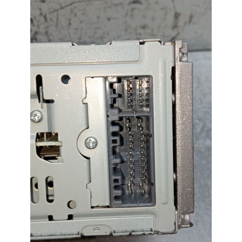 Recambio de sistema audio / radio cd para chrysler voyager iv (rg, rs) 2.5 crd referencia OEM IAM P05091610AD  2004