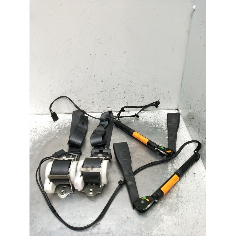 Recambio de juego cinturones delantero para fiat croma (194_) 1.9 d multijet (194axc1b, 194axc12) referencia OEM IAM  5P 2005