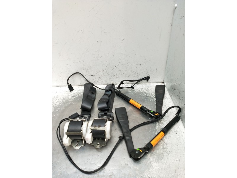 Recambio de juego cinturones delantero para fiat croma (194_) 1.9 d multijet (194axc1b, 194axc12) referencia OEM IAM  5P 2005