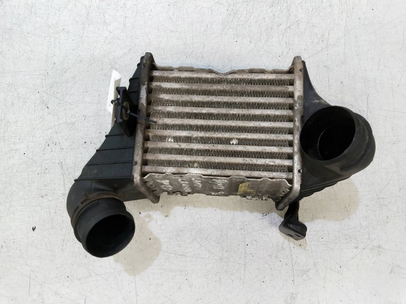 Recambio de intercooler para toyota land cruiser (j9) 3.0 turbodiesel referencia OEM IAM 1L0145805A 130020071F 
