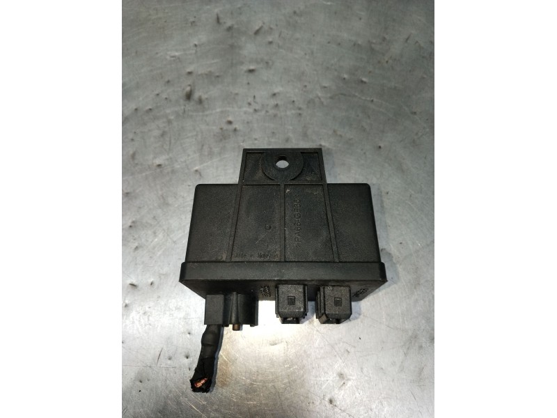 Recambio de caja precalentamiento para fiat croma (194_) 1.9 d multijet (194axc1b, 194axc12) referencia OEM IAM 0281003018  2005